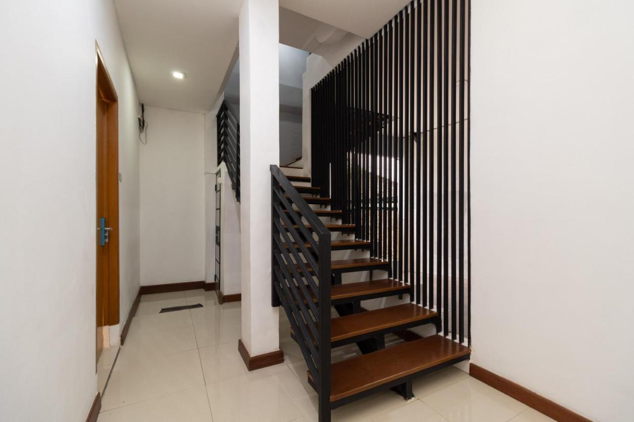 Sans Hotel Suryakencana Bogor Extérieur photo