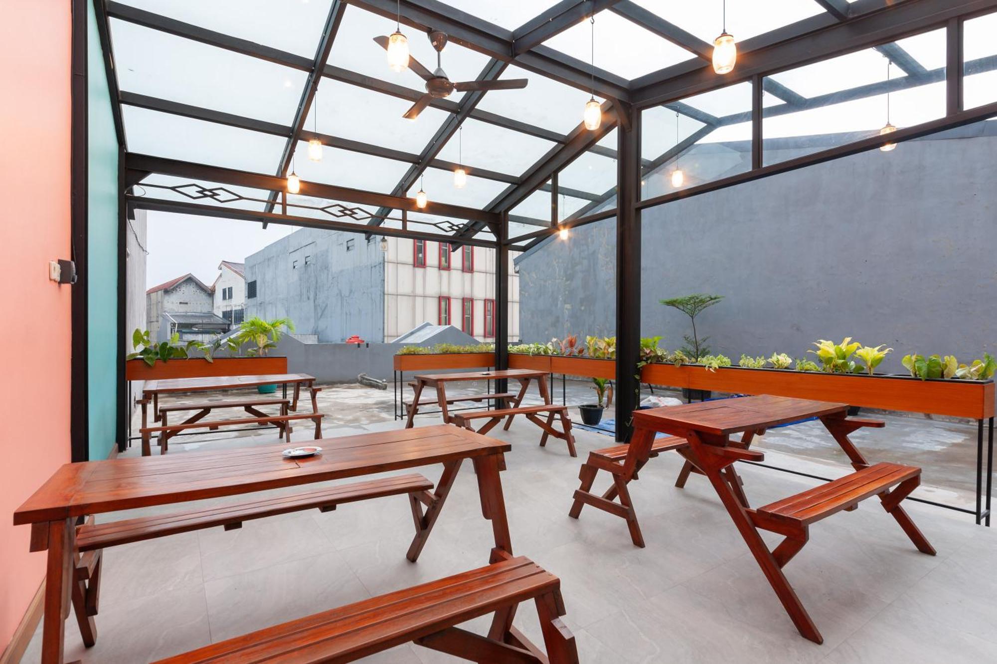 Sans Hotel Suryakencana Bogor Extérieur photo
